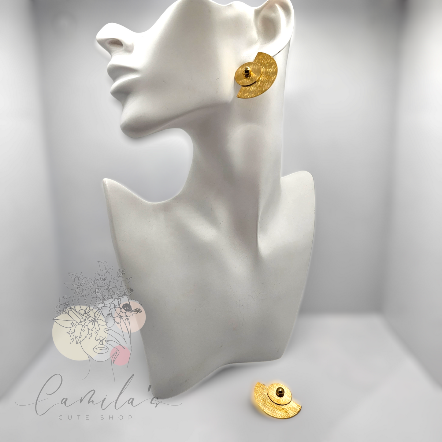 Gold Geometric Earring